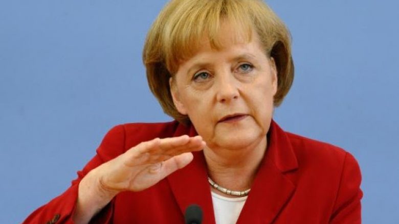 Merkel: Gjermania plotësisht e përfshirë në BE pavarësisht krizës politike