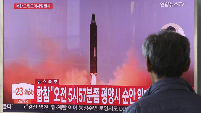Raketa e Koresë së Veriut ra në detin japonez