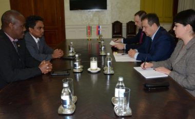 Mediat serbe: Ministri i Brendshëm i Surinamit konfirmoi se e kanë tërhequr njohjen e Kosovës
