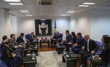 Haradinaj takoi përfaqësuesit e Bechtel & Enka