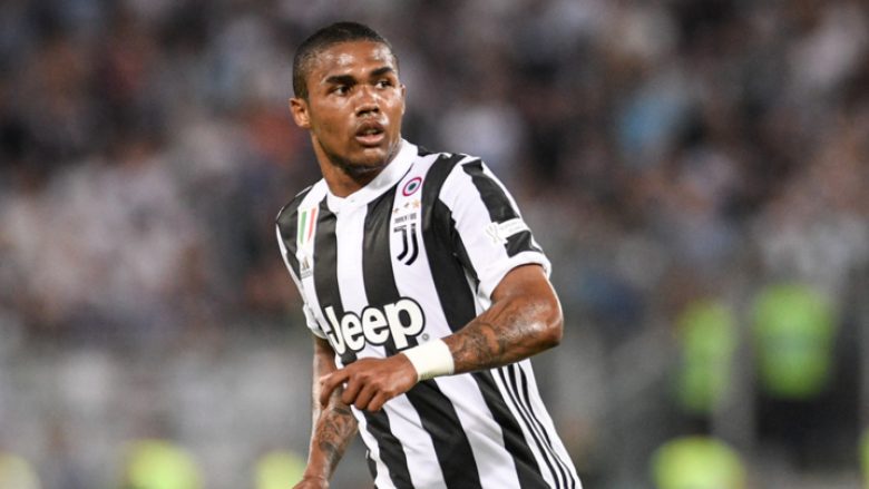 Juventus aktivizon klauzolën e blerjes së Douglas Costas