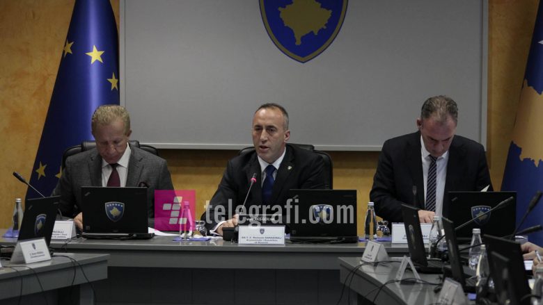 Haradinaj kërkon që zëvendësministrat të arsyetojnë pozitën e tyre duke marrë përgjegjësi