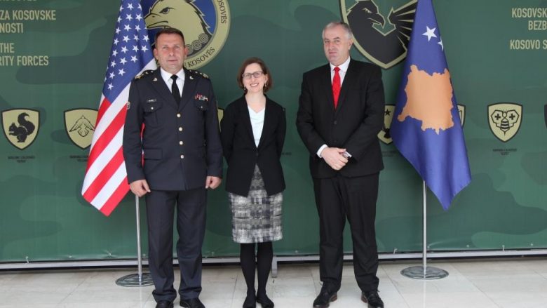 Ministri i FSK-së u takua me ndihmës-sekretaren Departamentit të Mbrojtjes të SHBA-ve, Laura Cooper