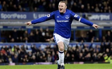 Wayne Rooney shënon gol prej mesfushës, arrin “hat-trick” pas 2272 ditëve (Video)