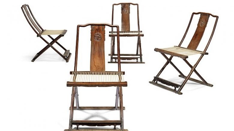 Afro gjashtë milionë euro për karriget e lashta, në të cilat pronari nuk guxon të ulet (Foto)
