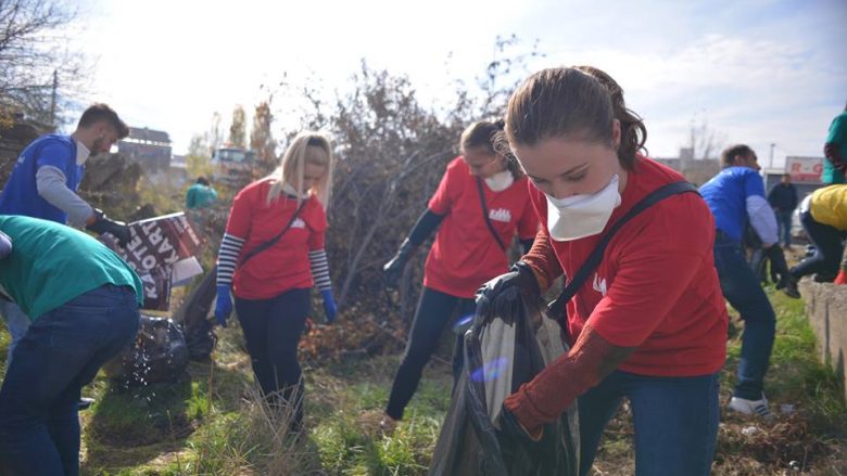 Aksioni i ‘Let’s Do It Kosova’ bën bashkë akterët përgjegjës për mjedisin