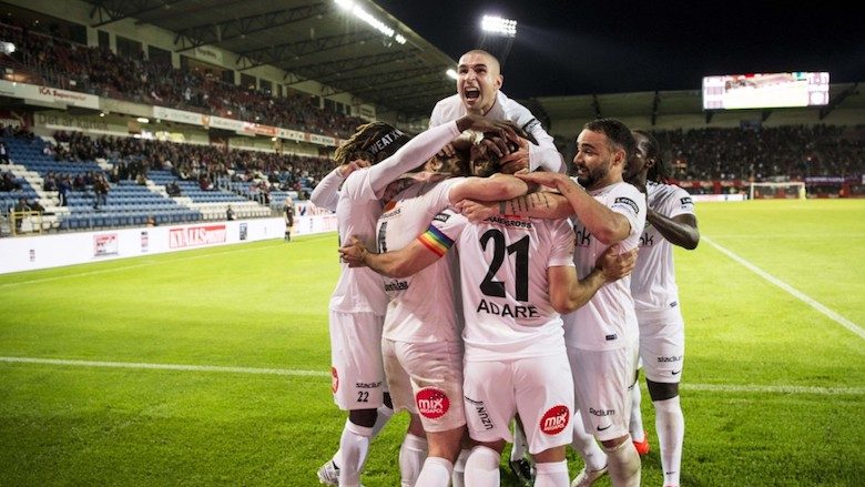 Historia më e suksesshme e një klubi të refugjatëve – Kurdët themeluan klubin në Suedi dhe e quajnë përfaqësuese të vendit të tyre, sot pjesë e elitës së futbollit suedez (Foto/Video)