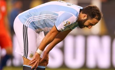 Higuain përsëri jashtë listës së Argjentinës