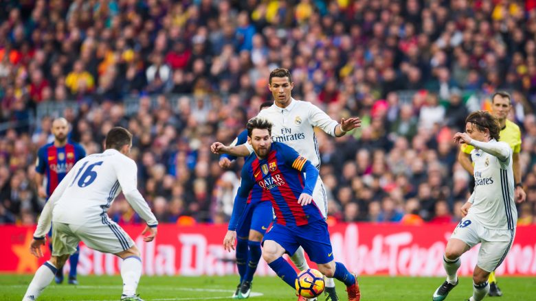 El Clasico e parë e sezonit vjen në një orar të pazakontë (Foto)