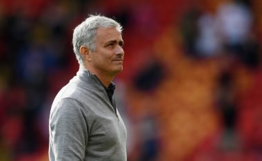 Mourinho ka nevojë për kohë te United, thotë Desailly