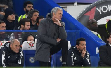 Mourinho refuzon rinovimin e kontratës me Manchester Unitedin, në skenë PSG