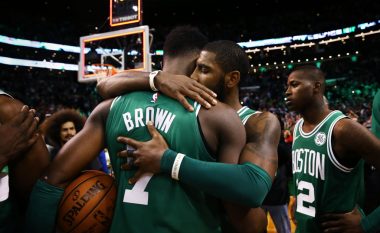 Mrekullia e 15-të nga Boston Celtics, triumfojnë edhe Warriors e Rockets (Video)
