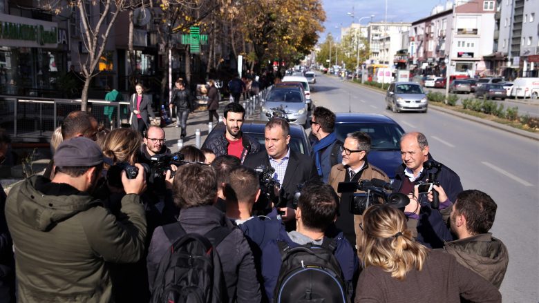 Ahmeti me plan për zgjidhjen e problemit të parkingjeve në Prishtinë