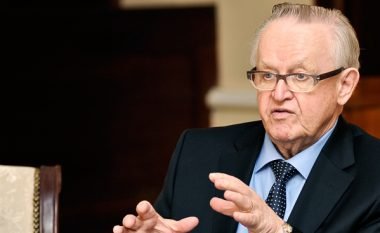 Ndërron jetë Martti Ahtisaari