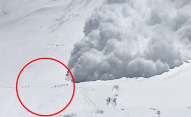 Përfshihen nga orteku i rrëmbyeshëm, tetë alpinistë shpëtojnë të pa lënduar (Video)