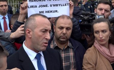 Haradinaj, protestuesit: Mshele gojën mos piskat (Video)