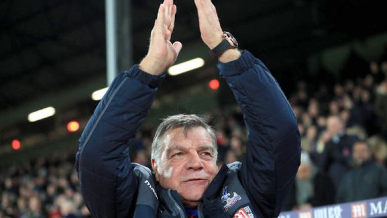 Zyrtare: Allardyce trajner i ri i Evertonit