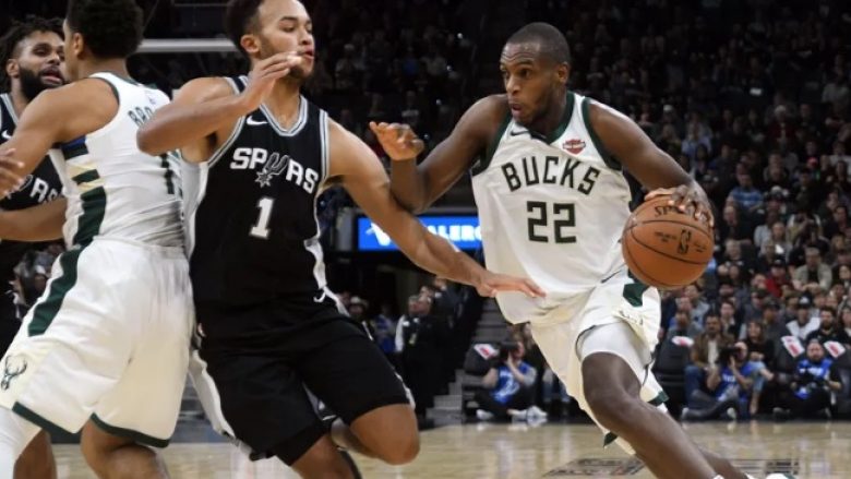 Spurs pëson humbje, Bucks rikthehet te fitoret në NBA (Video)
