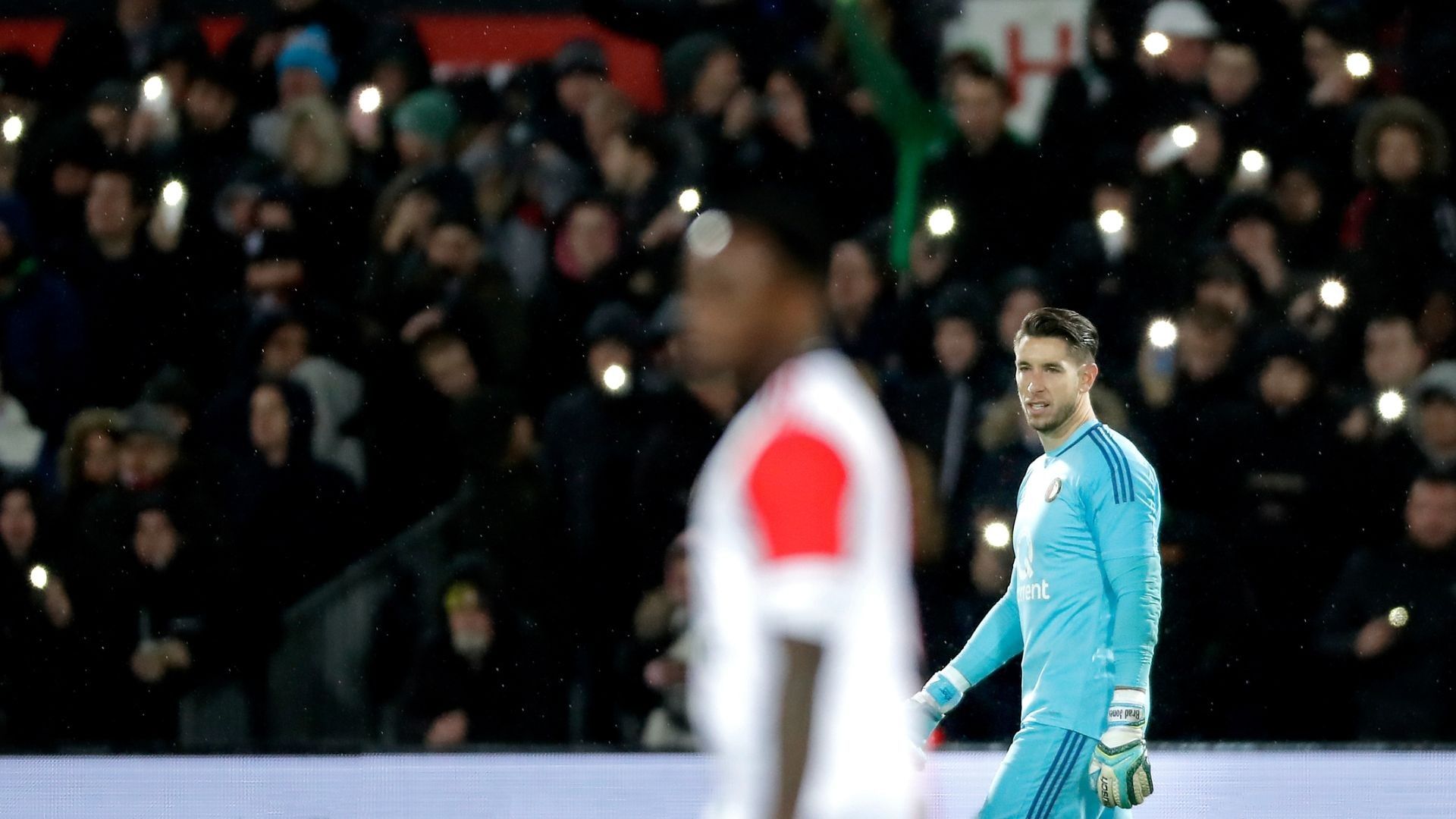 'You'll never walk alone' - Feyenoord fans' incredible gesture that