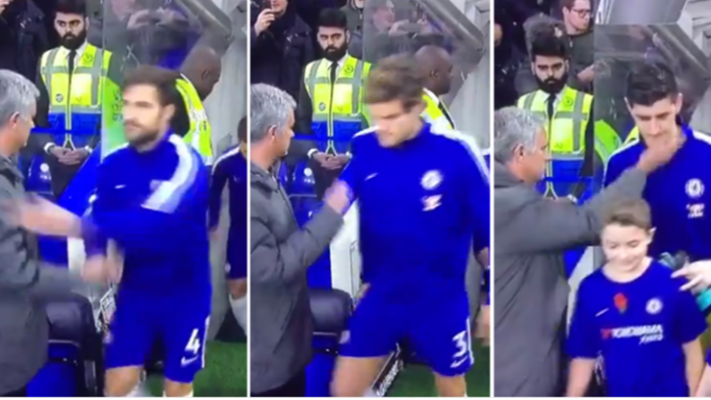 Mourinho përshëndeti të gjithë ish-lojtarët e tij te Chelsea, por Hazardi e injoroi keq portugezin (Foto/Video)