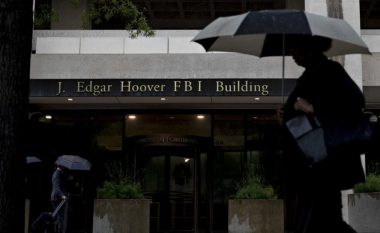 Ishte angazhuar për anti-terror, përfundoi i dehur në hotel: Zbulohet historia e vjedhjes që një grua i bëri një agjenti të FBI-së