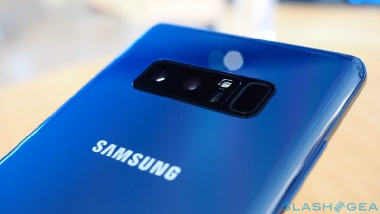 Samsung shfaq Galaxy X online