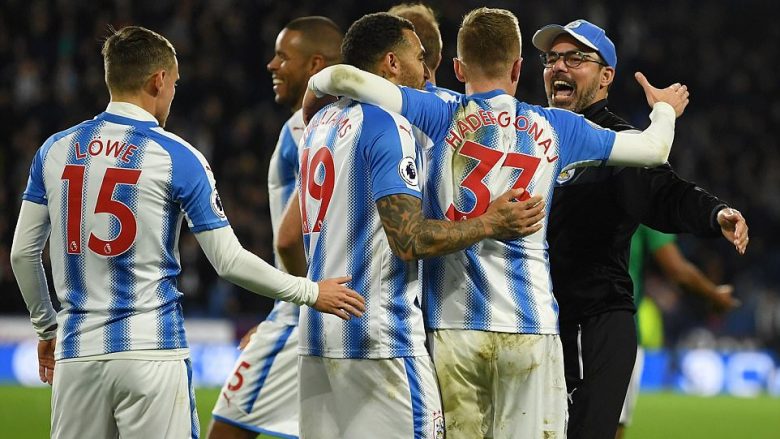 Hadergjonaj luan ndeshjen e parë si titullar te Huddersfieldi, befason me paraqitjen (Foto)