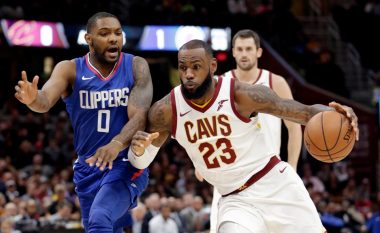 Cavaliers, vetëm pas vazhdimeve triumfojnë ndaj Clippers (Video)