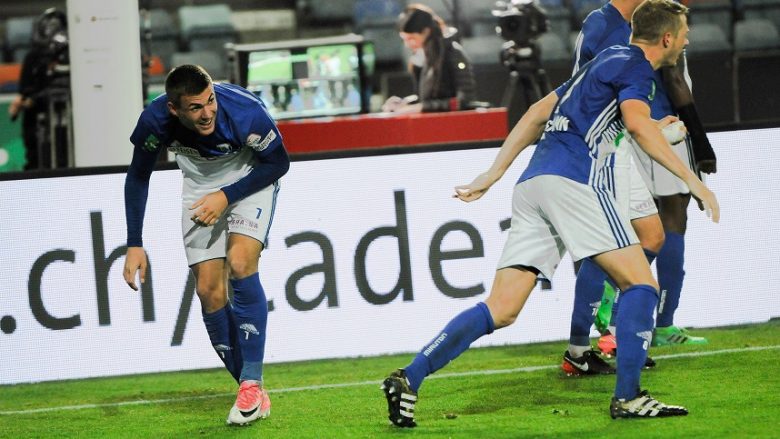 Kololli shënon gol të mrekullueshëm me ‘Panenka’ (Video)