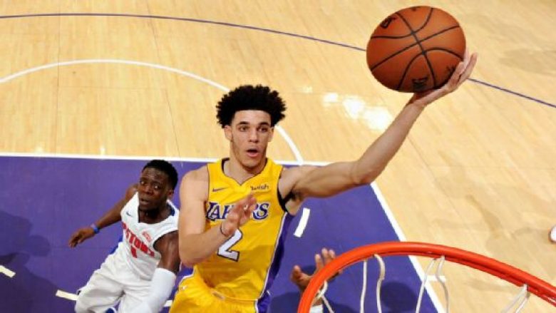 OKC triumfon ndaj Bucks, Lakers të pandalshëm ndaj Pistons (Video)
