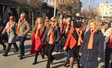 Kusari Lila pjesë e fushatës kundër dhunës në familje në Gjakovë