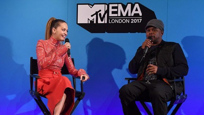 Rita Ora e gatshme për rolin e udhëheqëses në “MTV EMA” (Foto)