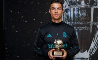 Ronaldo nderohet me çmimin “shënuesi i vitit në botë për 2016” nga IFFHS (Foto)