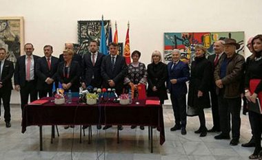 Shkupi dhe Sarajeva nënshkruajnë “marrëveshje për vllazërim”