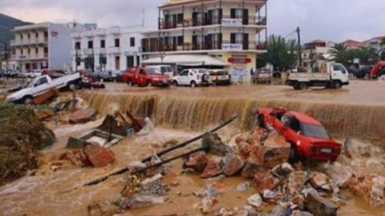 Shqipëria solidarizohet me Greqinë