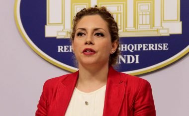 Ministrja e Mbrojtjes së Shqipërisë, Olta Xhaçka të premten në Kosovë