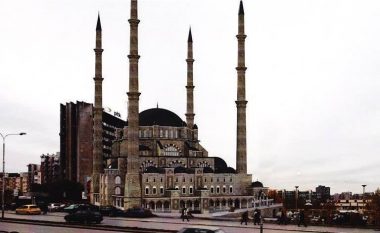 BIK-u njofton se Komuna e Prishtinës ka dhënë kushtet e ndërtimit për Xhaminë Qendrore (Dokument)