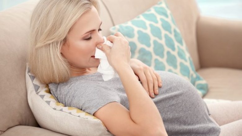 Gjithçka që duhet të dini për trajtimin e gripit gjatë shtatzënisë