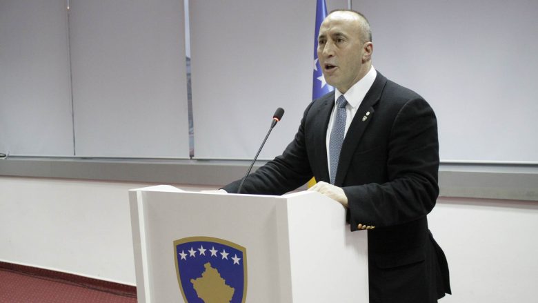 Haradinaj flet për rritjen e pagave