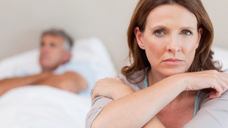 Katër gjërat shqetësuese që u ndodhin grave gjatë menopauzës