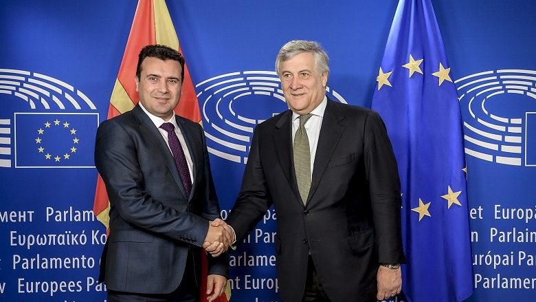 Zaev-Tajani: Të bëhet gjithçka që viti 2018 të jetë vit i suksesit për Maqedoninë