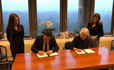 Ministri Hasani nënshkruan marrëveshjen e parë për qasje në programe financiare me BE-në