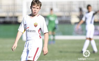 Djali i Tottit çmend spanjollët: Futbolli rrjedh në venat e tij (Foto)