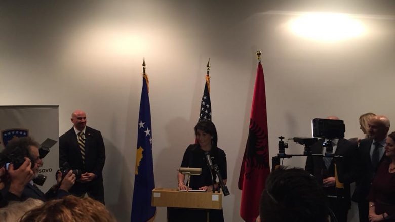 Haley: SHBA-ja do të punojë që Kosova të anëtarësohet në OKB