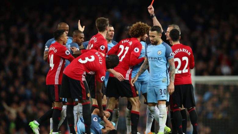 Formacioni i kombinuar Manchester United – Manchester City, mbrojtja e ‘Djajve të Kuq’ dhe sulmi i ‘Qytetarëve’