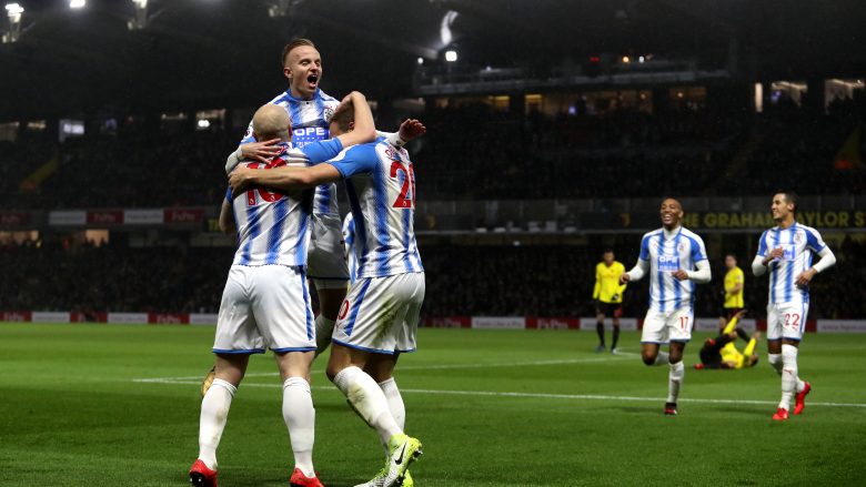 Hadergjonaj flet pas fitores së madhe të Huddersfieldit