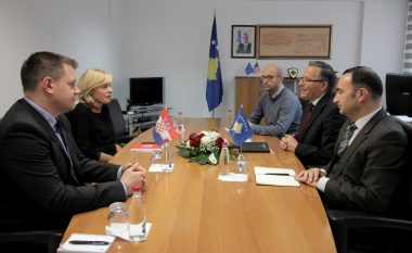 Ministri Hamza priti në takim Ambasadoren e Kroacisë në Kosovë