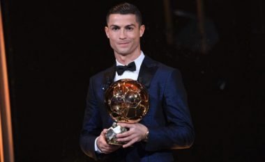 Ronaldo zbulon fjalët që i tha djali i tij pasi fitoi ‘Topin e Artë’: Do të bëhem më i mirë se ti