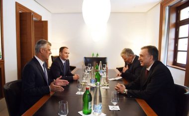 Thaçi takohet me presidentin e Malit të Zi, thotë se marrëdhëniet ndërshtetërore janë të forta