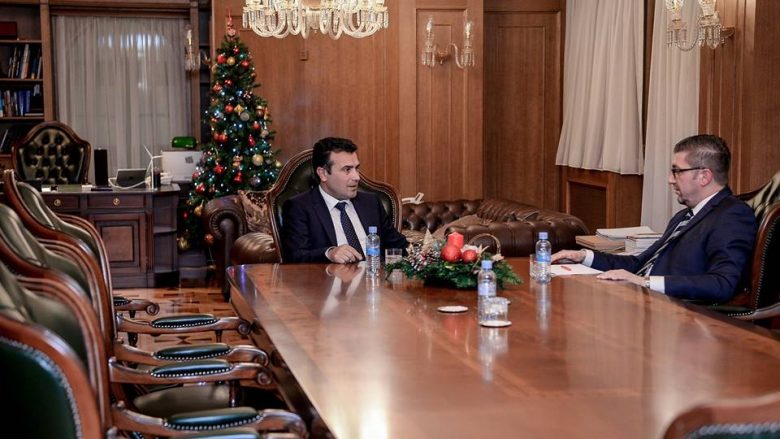 Zaev i bën thirrje Mickoskit të gjejnë zgjidhje për Ligjin për Prokurori Publike